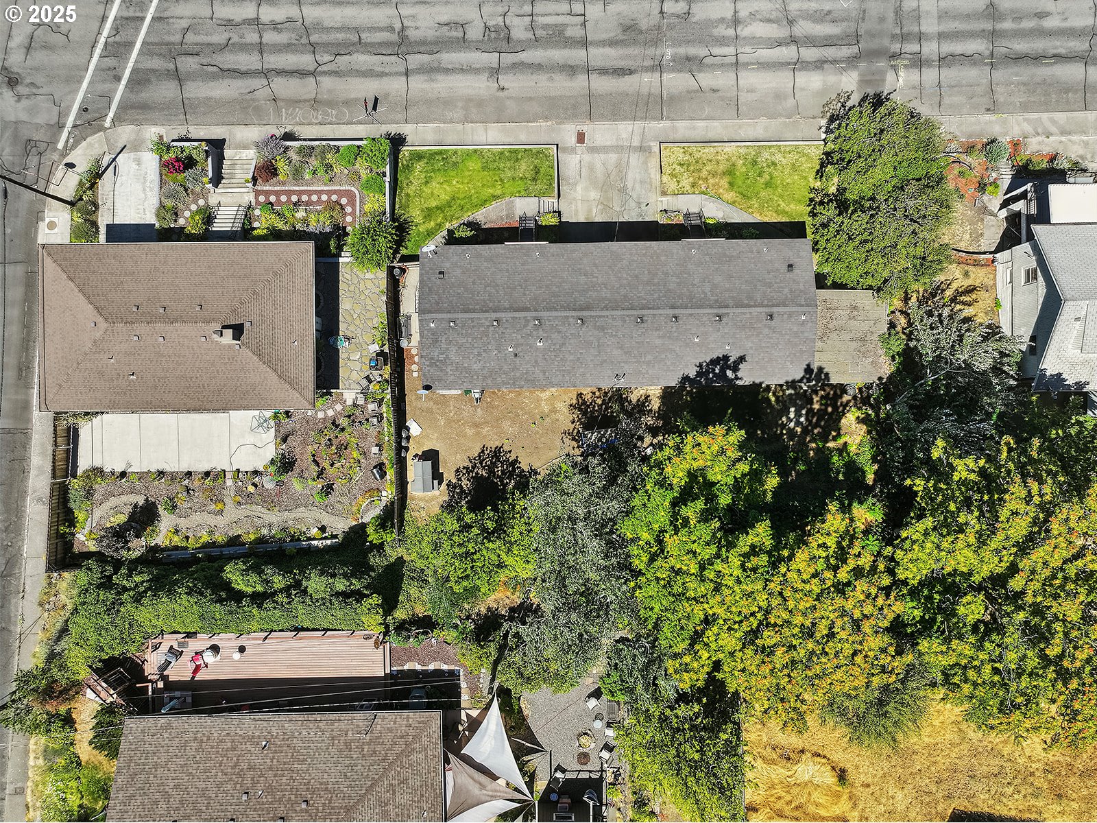 1906 East 10th Street The Dalles, OR 97058 - Photo 31 of 33