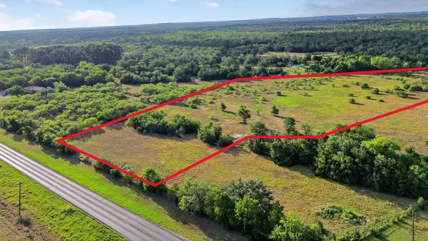 a view of a outdoor space