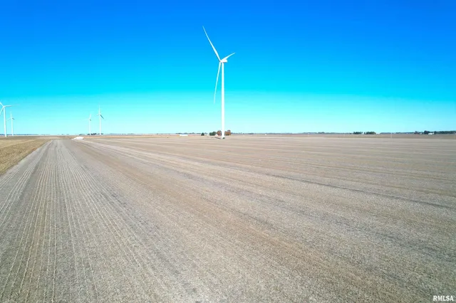 Sangamon Morgan County Road, Alexander, IL 62601