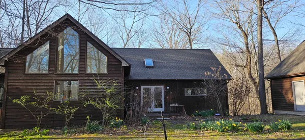 $305,000 | 205 May Apple Lane, Carbondale, IL 62903