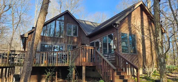$305,000 | 205 May Apple Lane, Carbondale, IL 62903