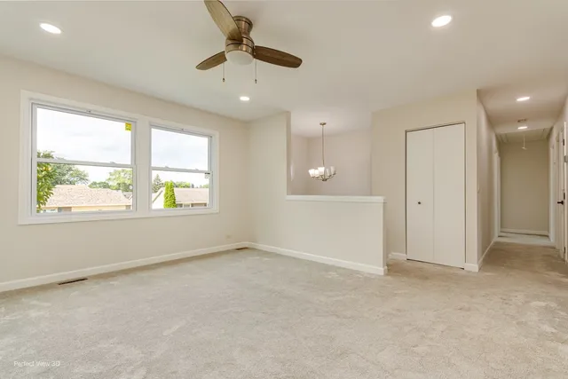 $399,700 | 853 Voyager Drive, Bartlett, IL 60103