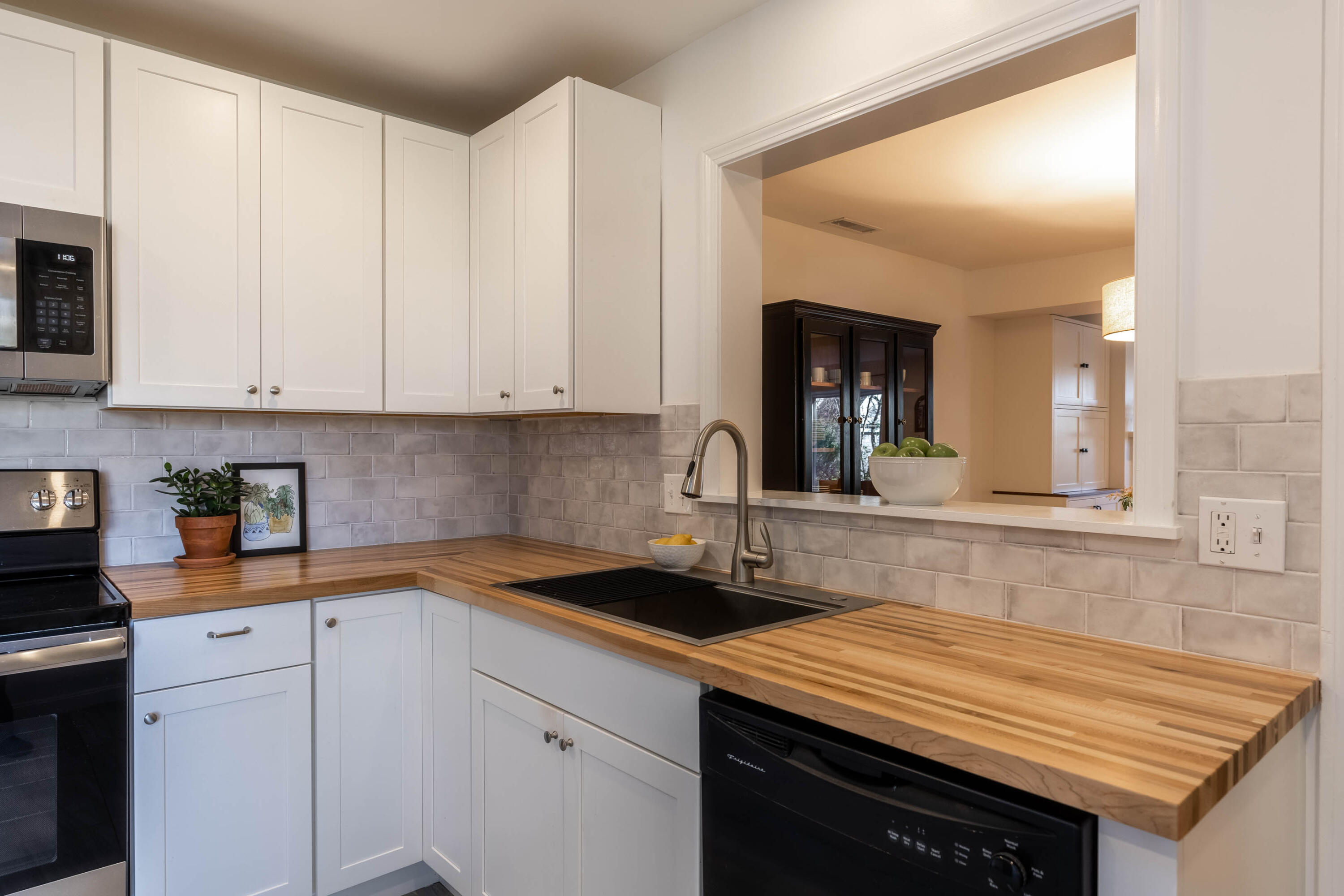 24 Foreside Common Road, Unit 24 Falmouth, ME 04105 - Photo 17 of 68 11-1st Floor-7