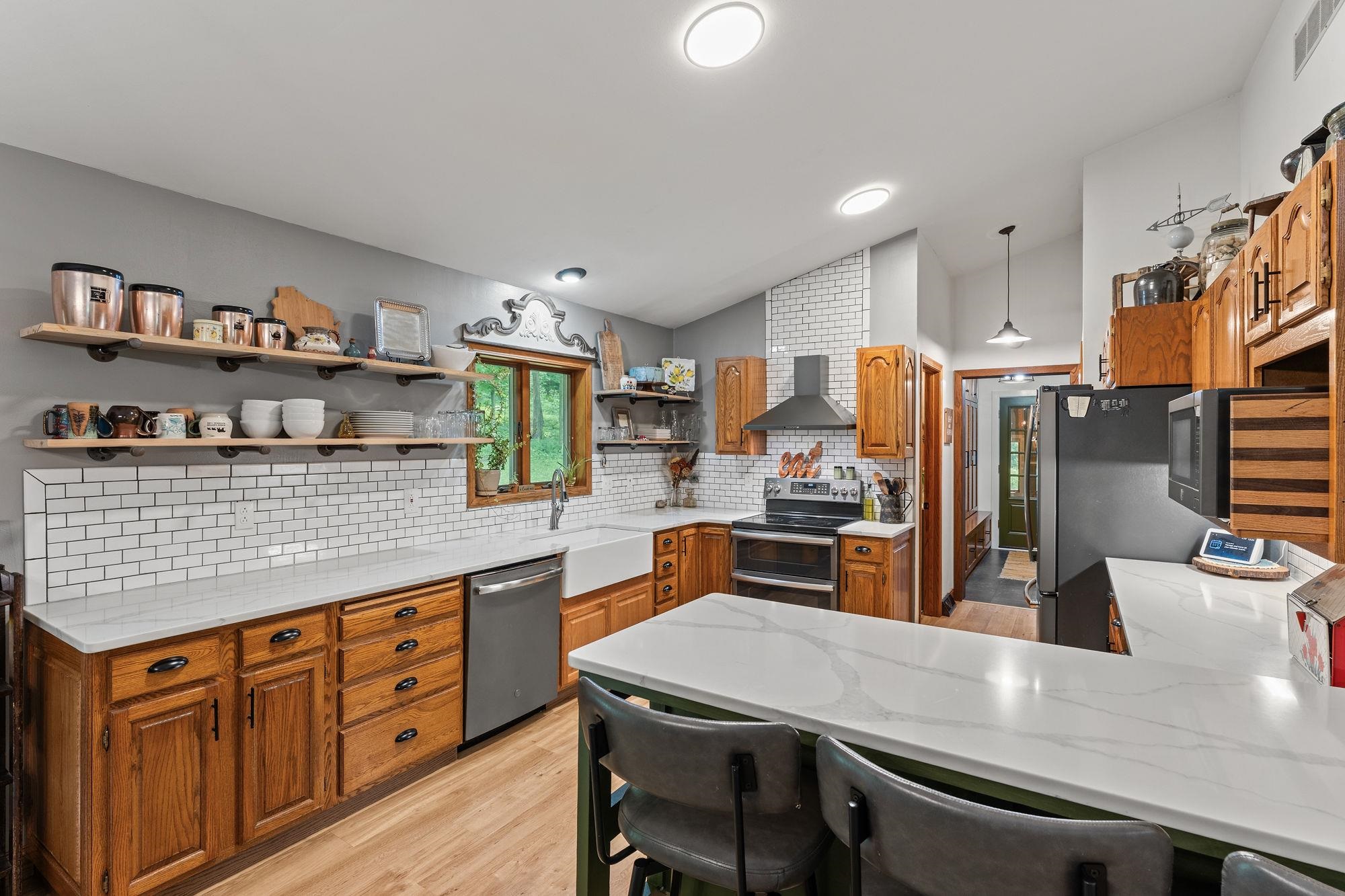 S2480 Meadowview Road Reedsburg, WI 53959 - Photo 20 of 69 Gallery Image 20