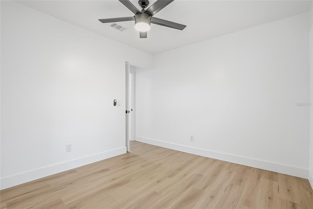 14964 Old Pointe Road Tampa, FL 33613 - Photo 27 of 40