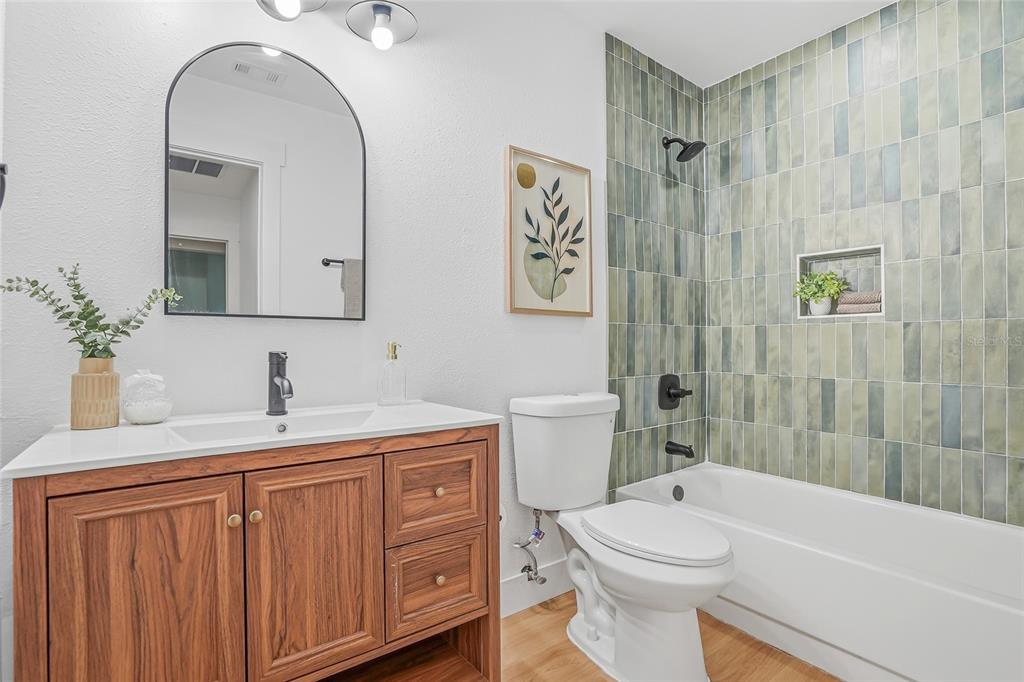 14964 Old Pointe Road Tampa, FL 33613 - Photo 28 of 40