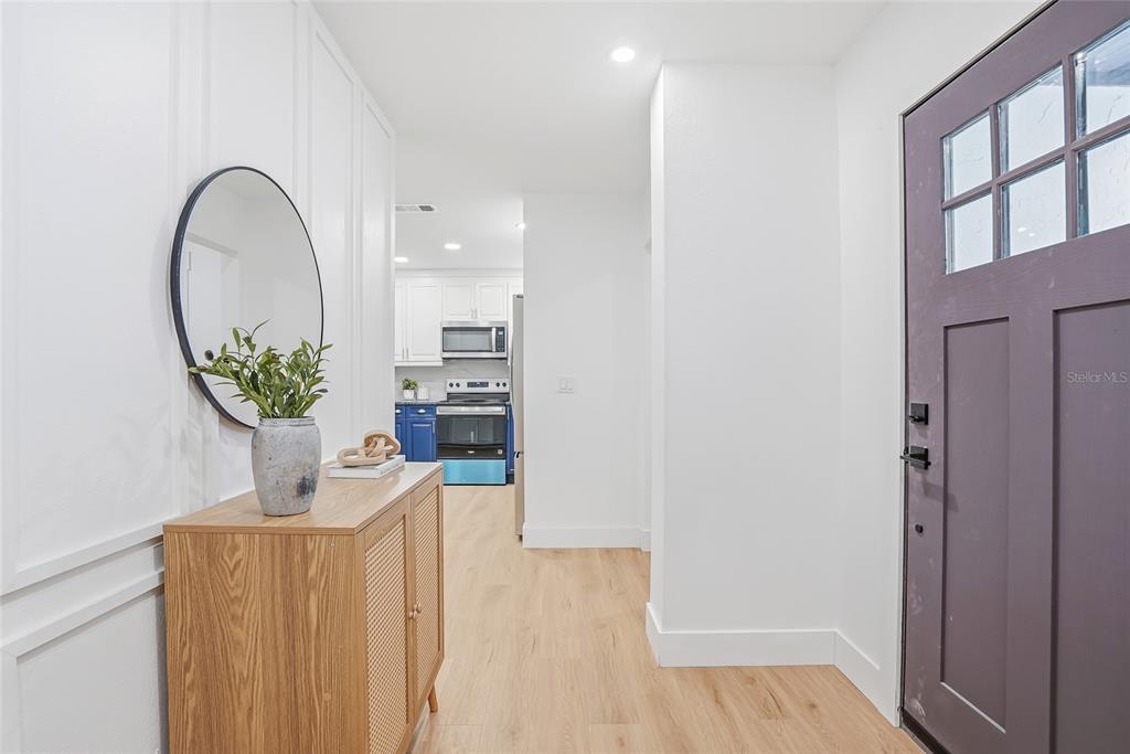 14964 Old Pointe Road Tampa, FL 33613 - Photo 3 of 40