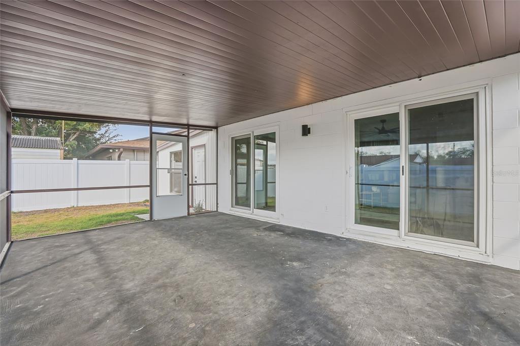 14964 Old Pointe Road Tampa, FL 33613 - Photo 34 of 40