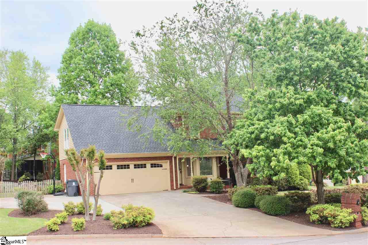 213 Sugar Mill Road Greer, SC 29650 - Photo 2 of 36 Gallery Image 2