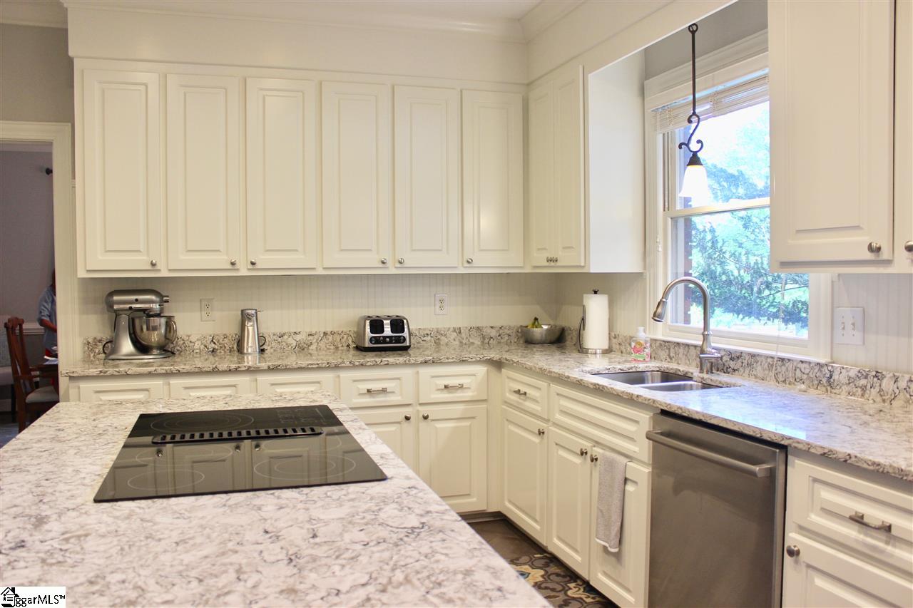 213 Sugar Mill Road Greer, SC 29650 - Photo 17 of 36 Gallery Image 17