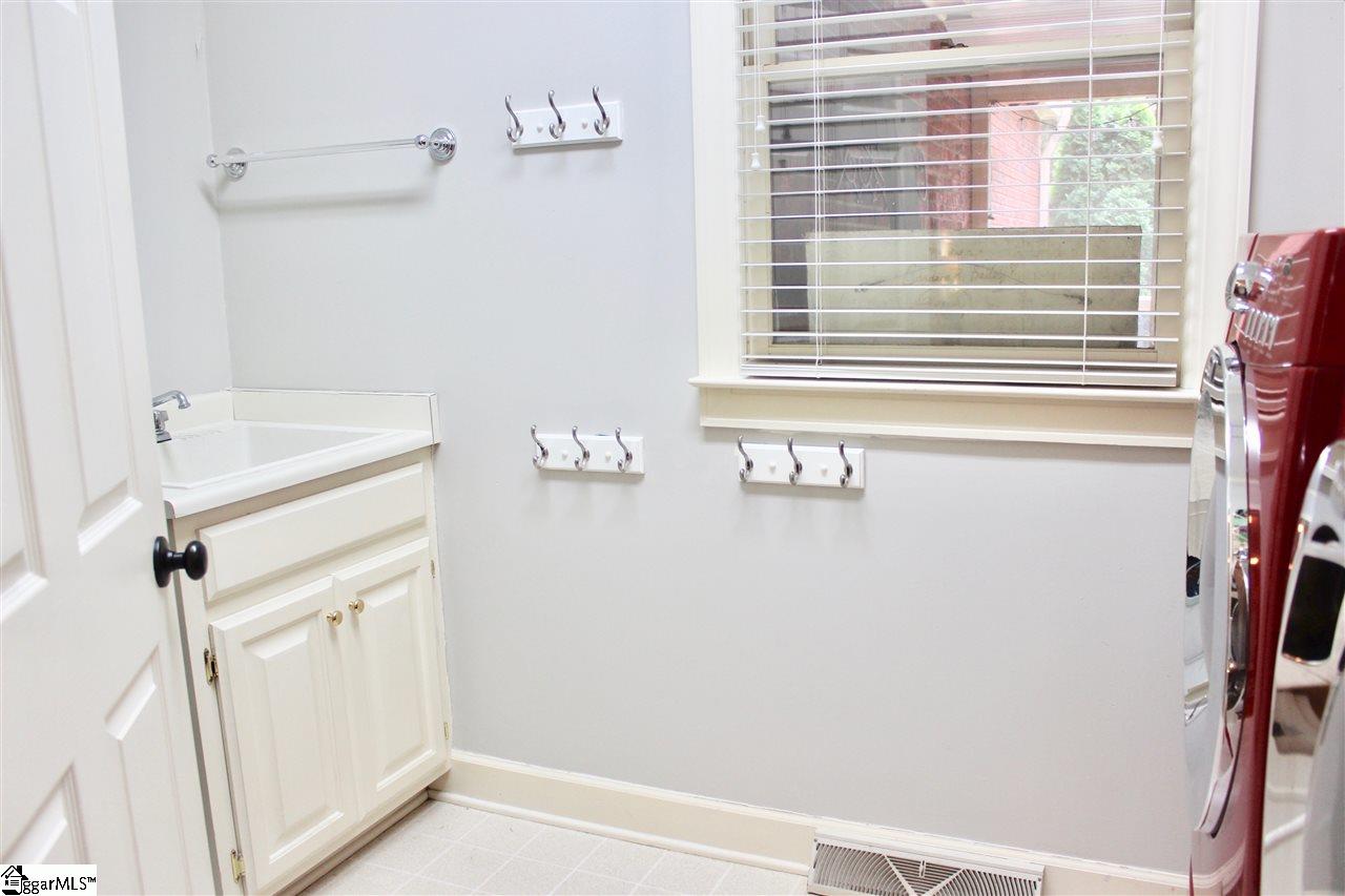 213 Sugar Mill Road Greer, SC 29650 - Photo 22 of 36 Gallery Image 22