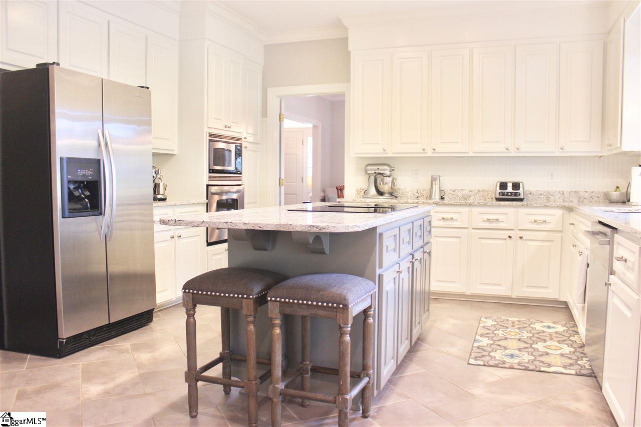 213 Sugar Mill Road Greer, SC 29650 - Photo 10 of 36 Gallery Image 10