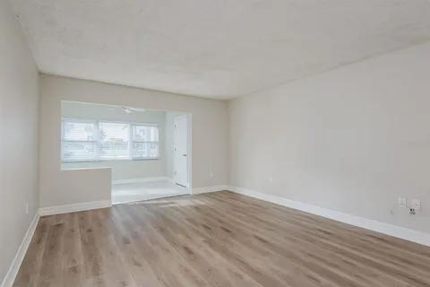 $245,000 | 8 Glencoe Place, Unit 104, Dunedin, FL 34698