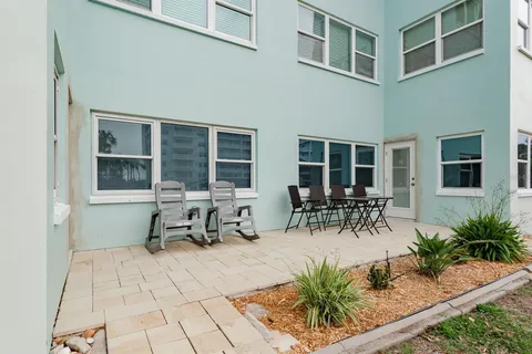 $245,000 | 8 Glencoe Place, Unit 104, Dunedin, FL 34698