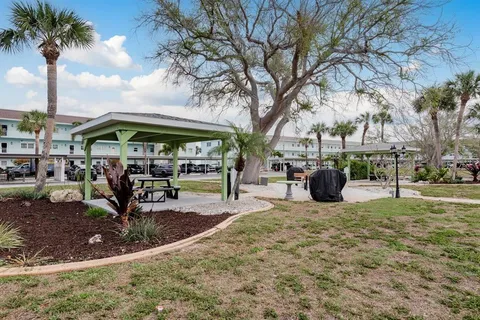 $245,000 | 8 Glencoe Place, Unit 104, Dunedin, FL 34698