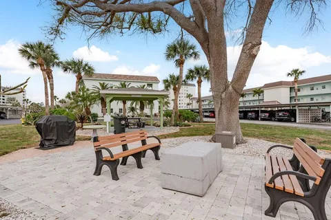 $245,000 | 8 Glencoe Place, Unit 104, Dunedin, FL 34698