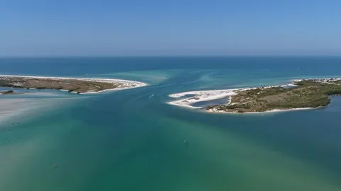 $239,900 | 8 Glencoe Place, Unit 104, Dunedin, FL 34698