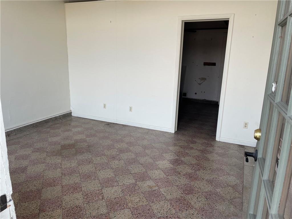 800 Wallace Street Vandergrift, PA 15690 - Photo 20 of 23