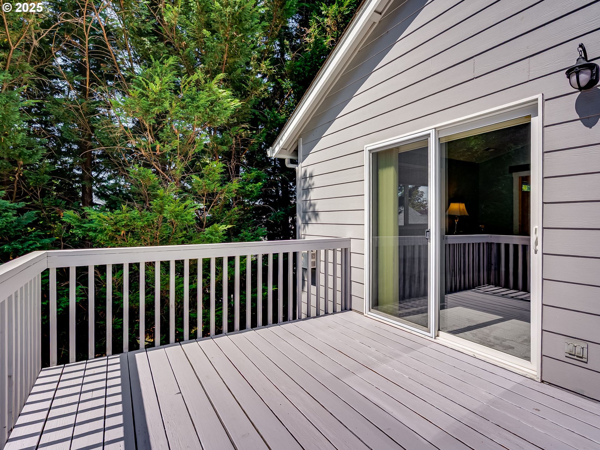 756 Sunset Ridge Drive Washougal, WA 98671 - Photo 45 of 47 a view of a wooden deck