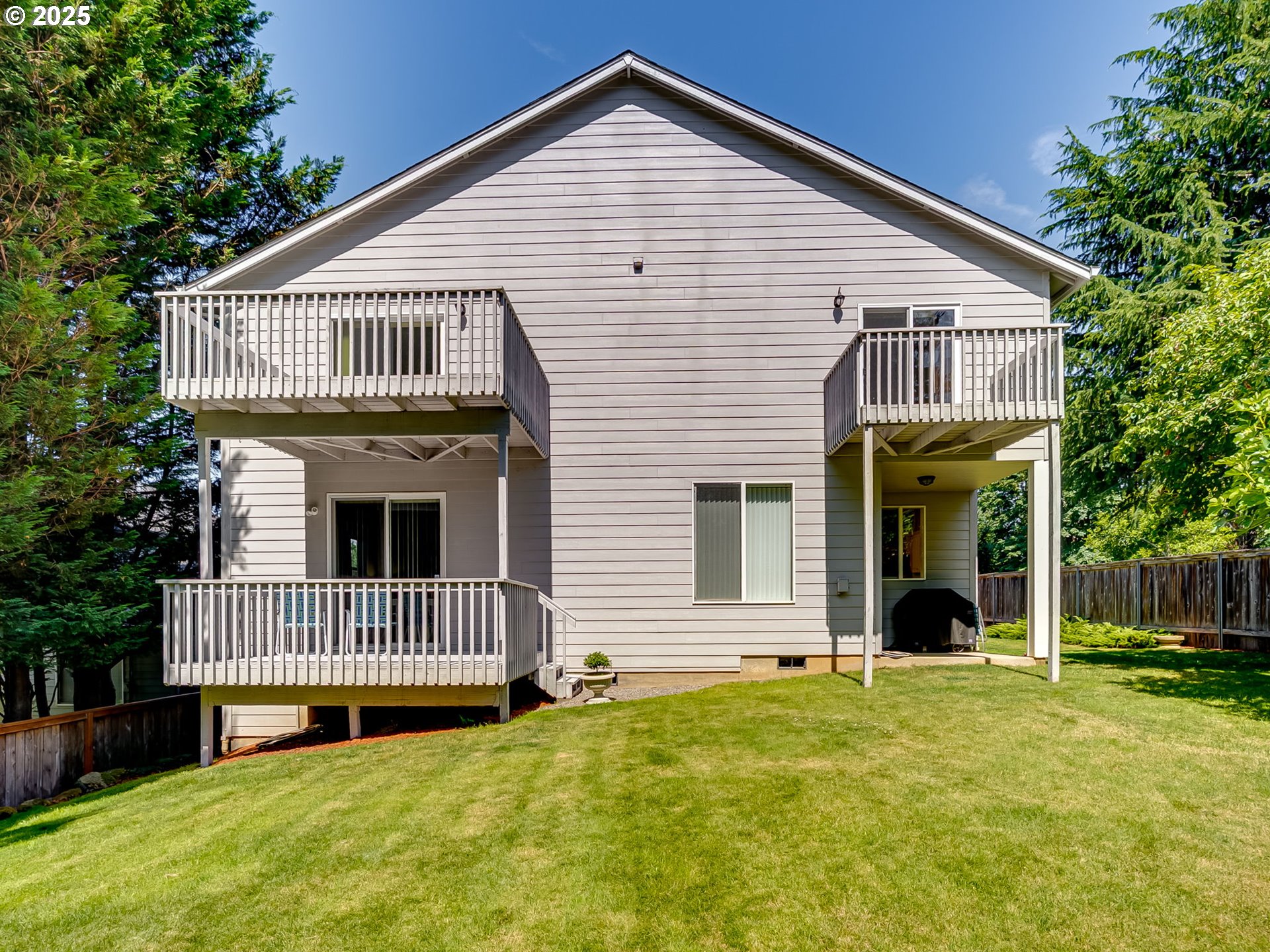 756 Sunset Ridge Drive Washougal, WA 98671 - Photo 46 of 47 a front view of a house with a yard
