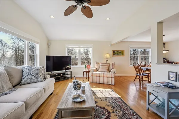 $1,199,000 | 302 Pond Street, South Kingstown, RI 02879