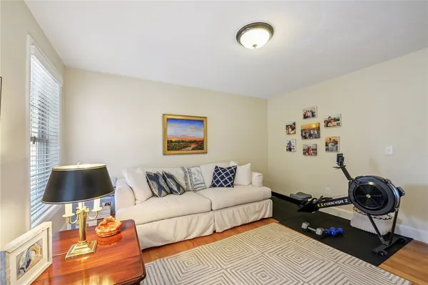 $1,199,000 | 302 Pond Street, South Kingstown, RI 02879