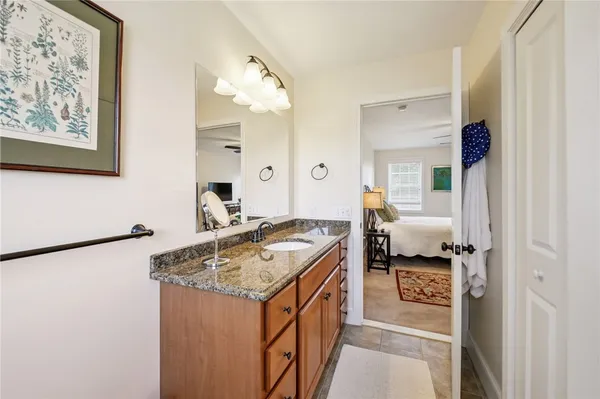 $1,199,000 | 302 Pond Street, South Kingstown, RI 02879