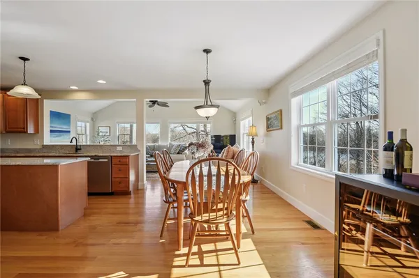 $1,199,000 | 302 Pond Street, South Kingstown, RI 02879