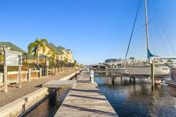 $459,000 | 6319 Sunset Bay Circle, Apollo Beach, FL 33572