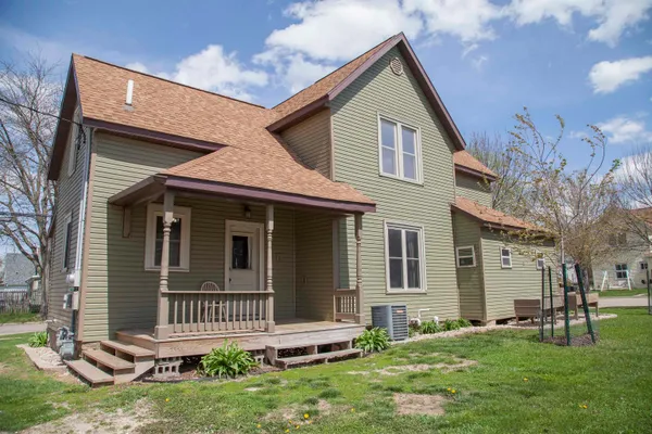 $289,000 | 886 North Central Avenue, Richland Center, WI 53581