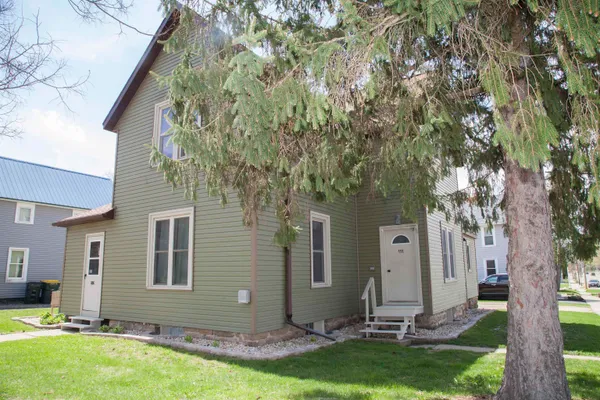 $289,000 | 886 North Central Avenue, Richland Center, WI 53581