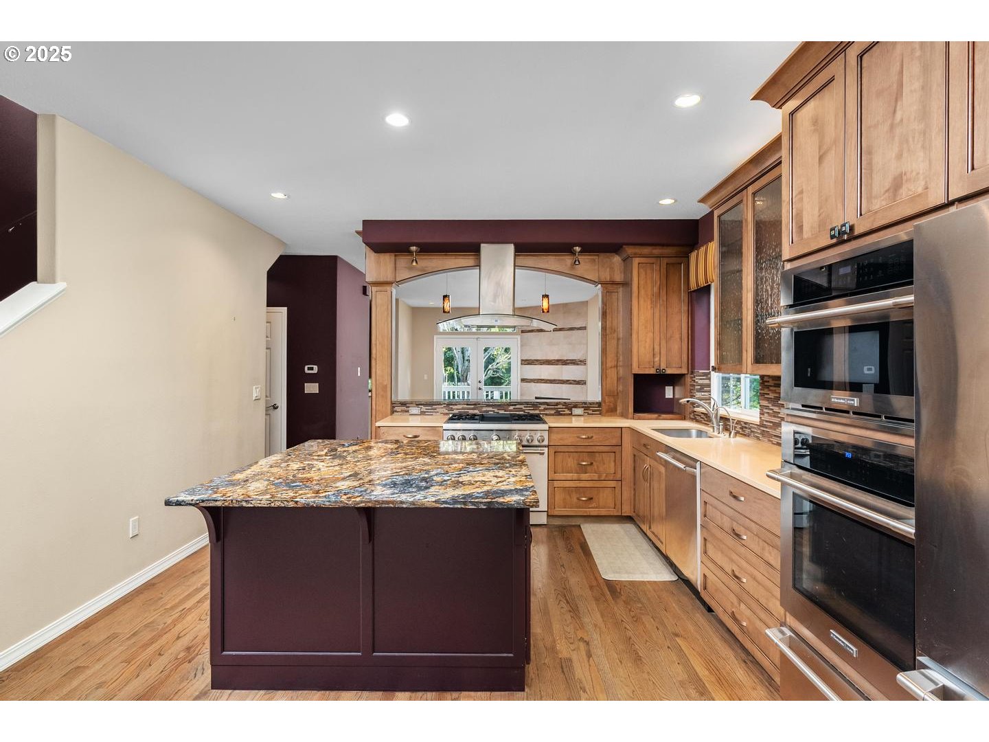 3531 South Kelly Avenue Portland, OR 97239 - Photo 14 of 40 Kitchen