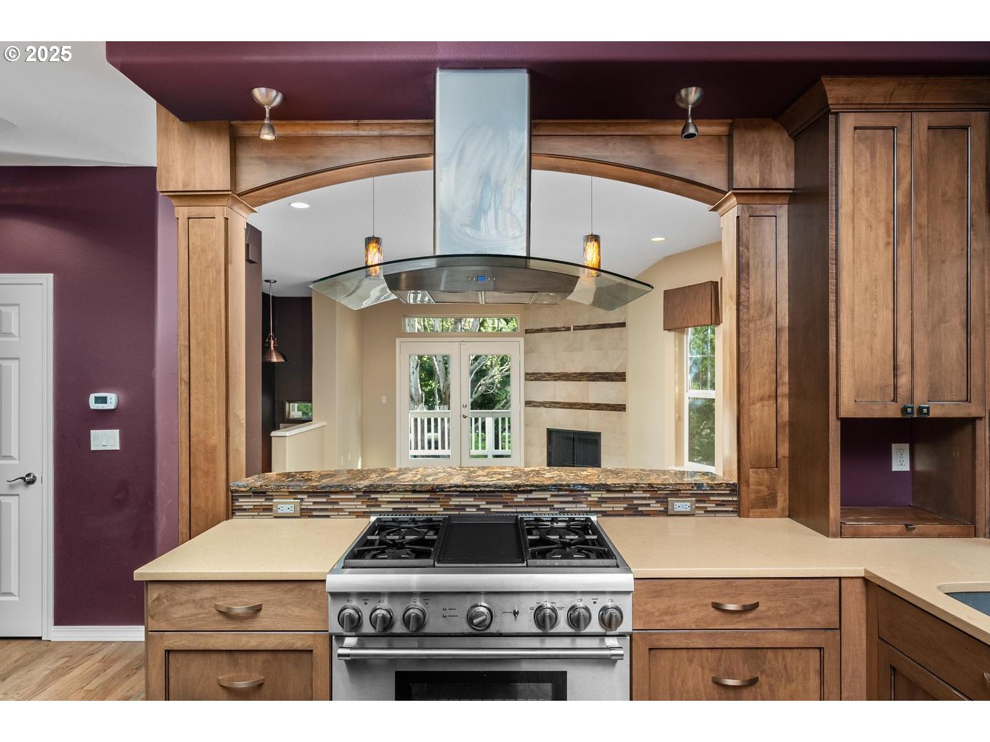 3531 South Kelly Avenue Portland, OR 97239 - Photo 16 of 40 Kitchen