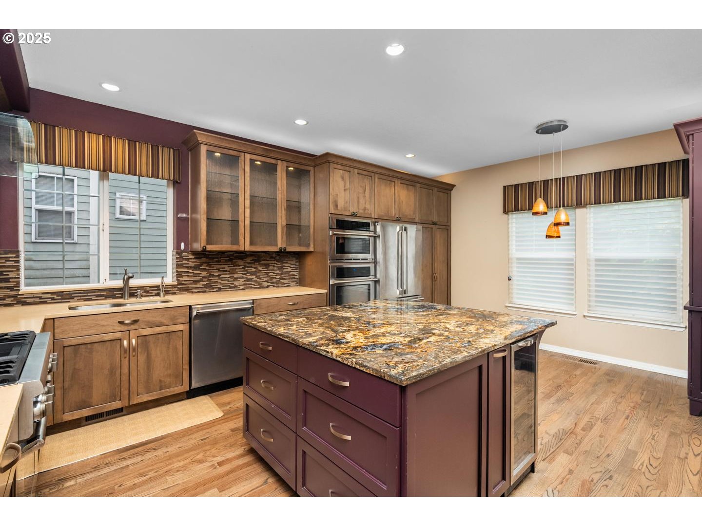 3531 South Kelly Avenue Portland, OR 97239 - Photo 17 of 40 Kitchen
