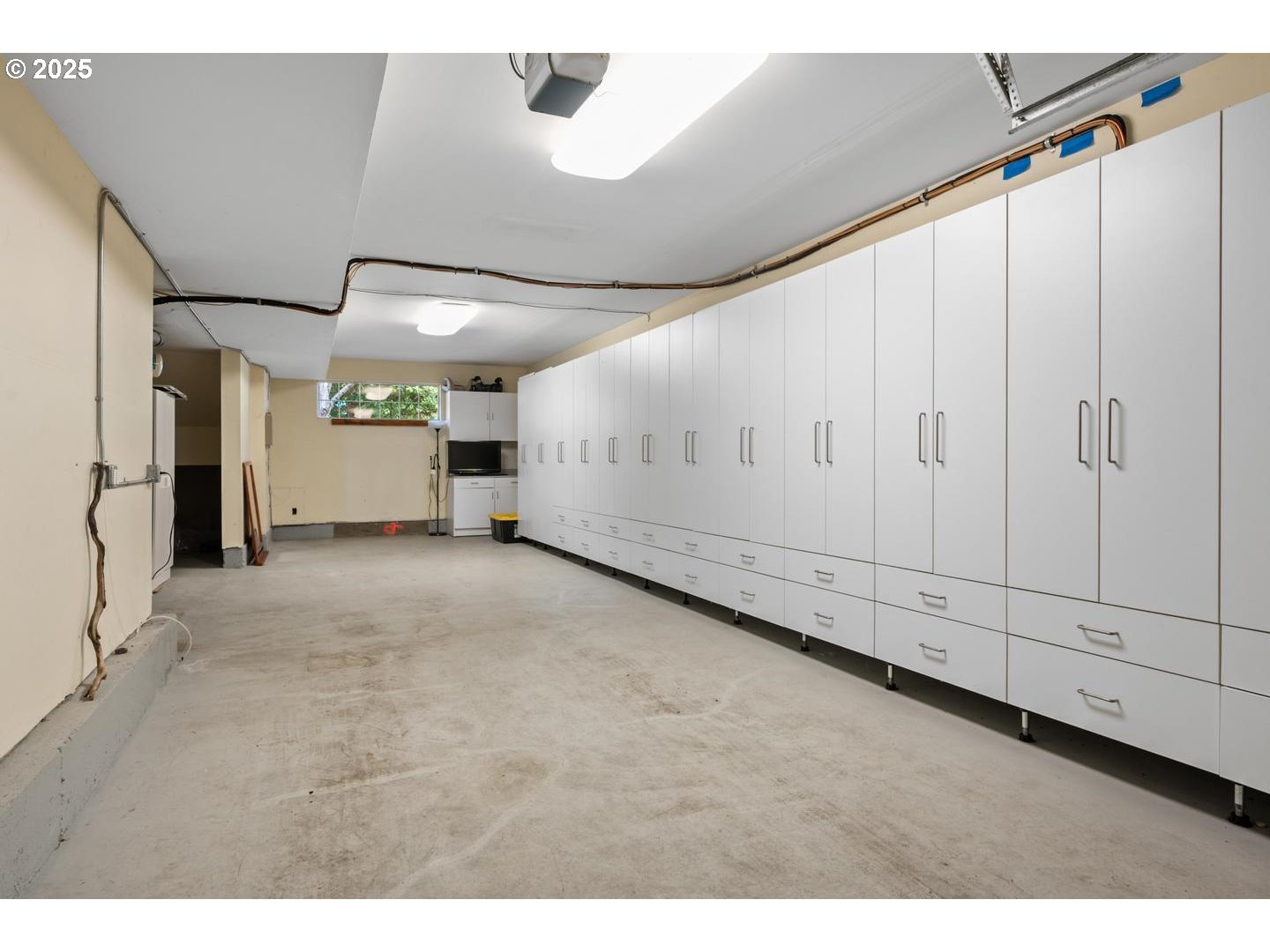 3531 South Kelly Avenue Portland, OR 97239 - Photo 34 of 40 Garage