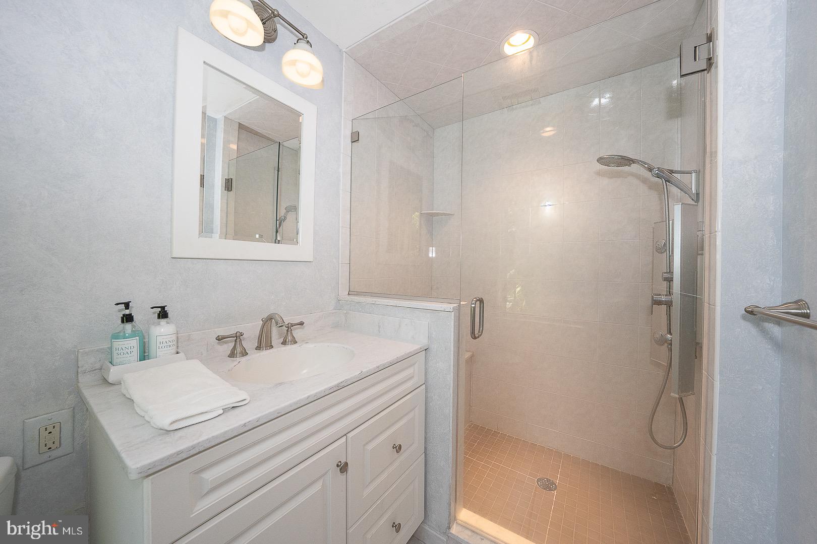 738 Woodcrest Road Wayne, PA 19087 - Photo 15 of 28 Updated Primary Bathroom