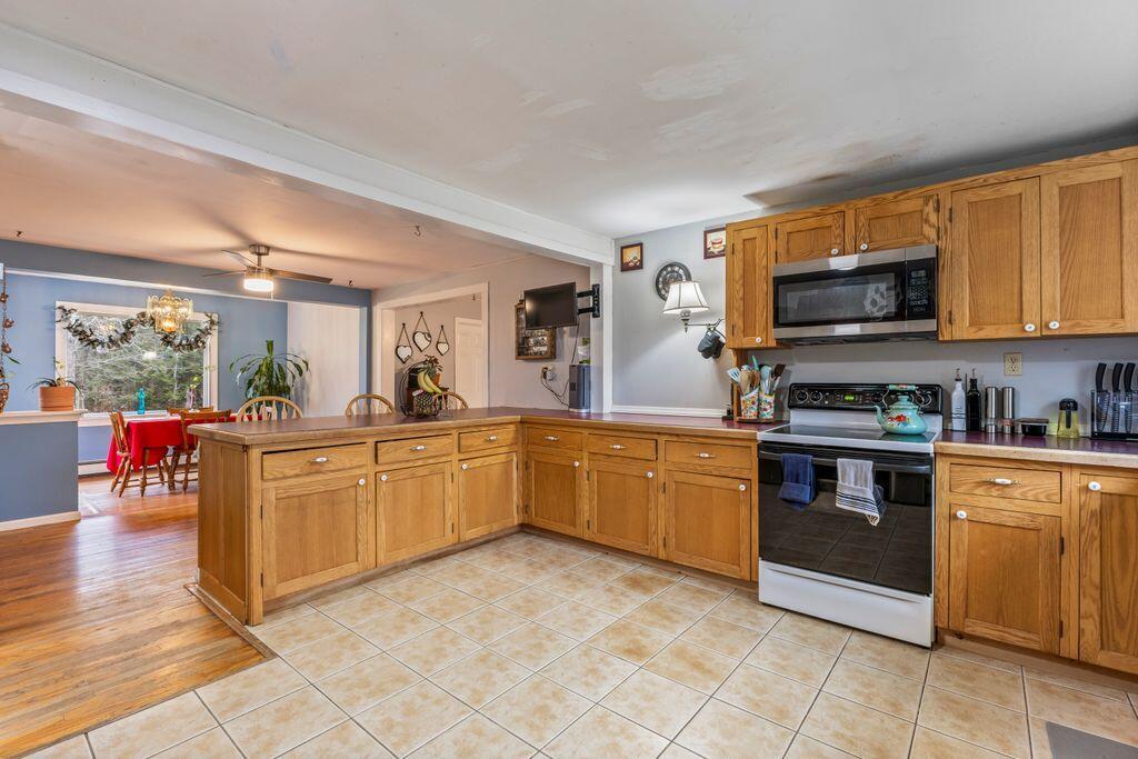 32 Grant Road Freeport, ME 04032 - Photo 13 of 53 20__V5A6180