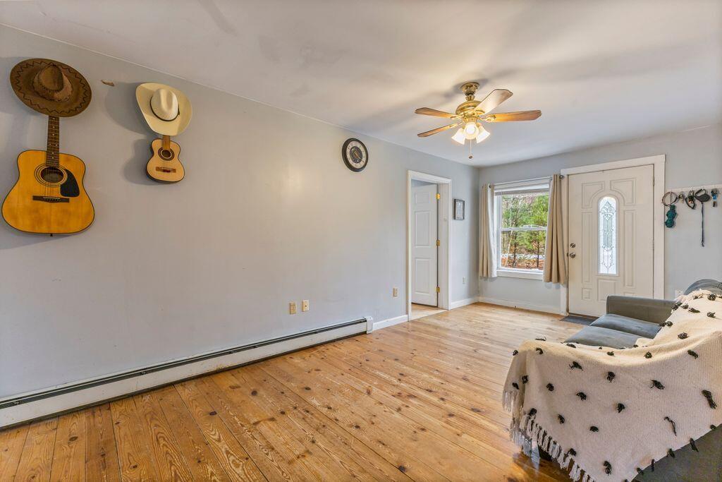 32 Grant Road Freeport, ME 04032 - Photo 18 of 53 8__V5A6138