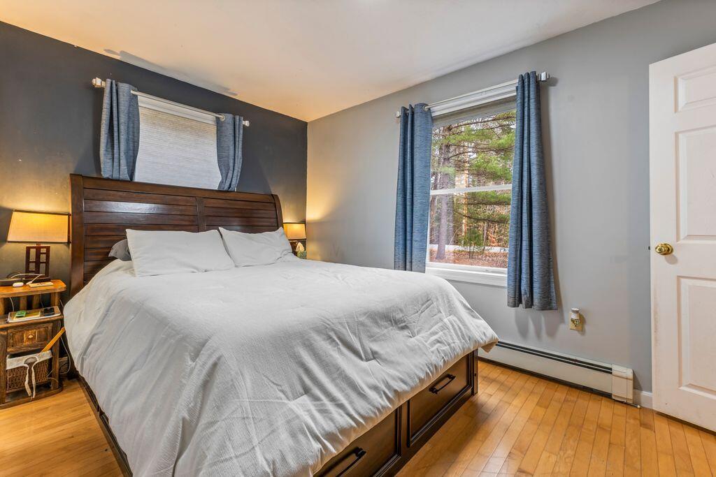 32 Grant Road Freeport, ME 04032 - Photo 20 of 53 10__V5A6126