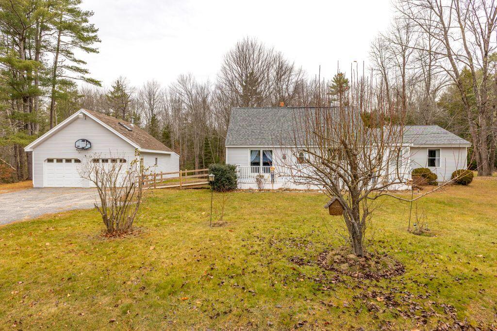 32 Grant Road Freeport, ME 04032 - Photo 2 of 53 5__V5A6370