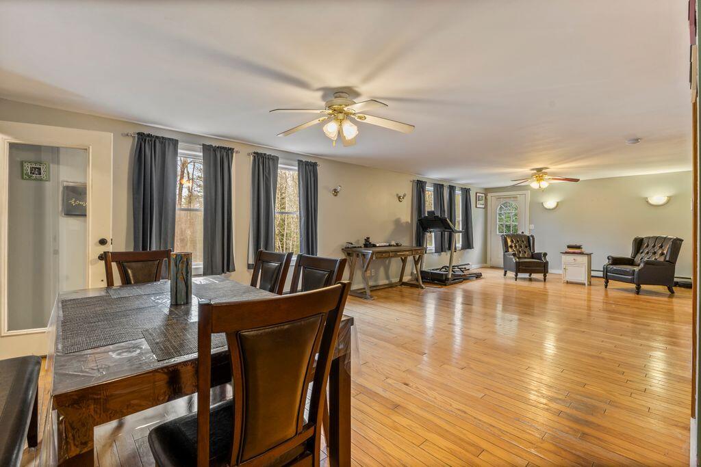 32 Grant Road Freeport, ME 04032 - Photo 37 of 53 56__V5A6273