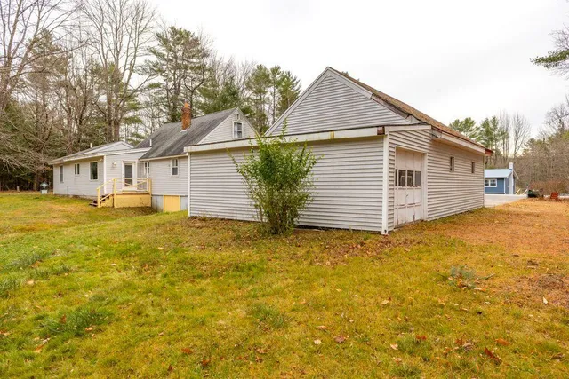 $699,000 | 32 Grant Road, Freeport, ME 04032