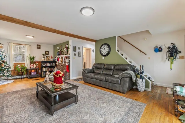 $699,000 | 32 Grant Road, Freeport, ME 04032