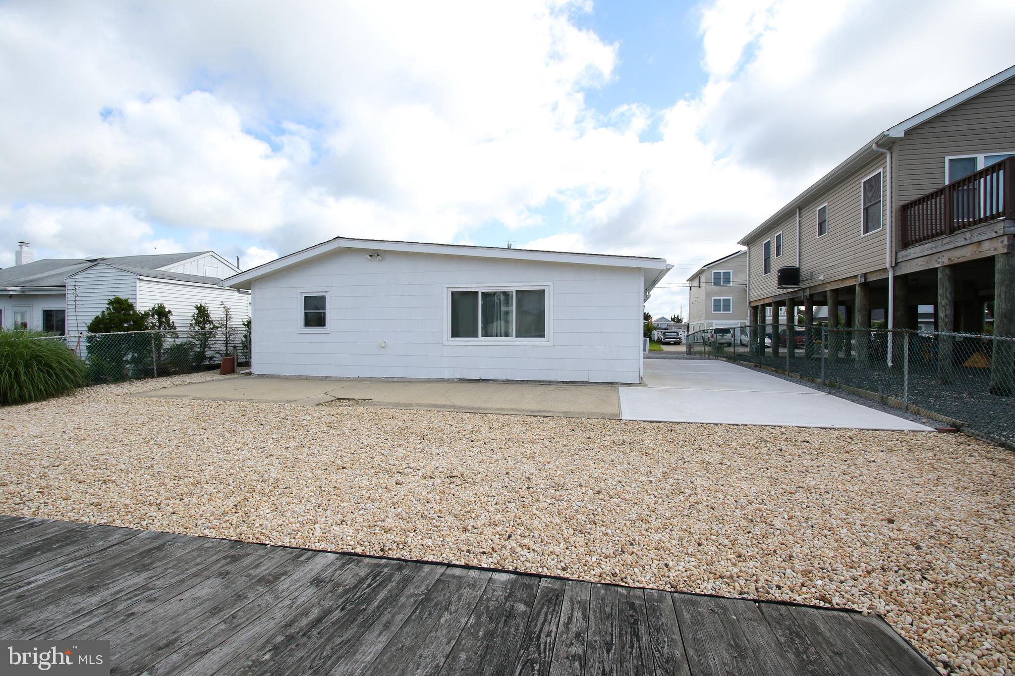 11 West Mullica Road Tuckerton, NJ 08087 - Photo 4 of 40 Gallery Image 4