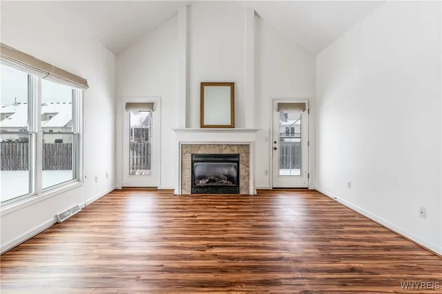 $475,000 | 14 Wetherby Way, Lancaster, NY 14086