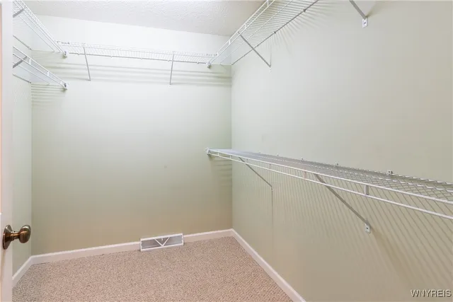 $475,000 | 14 Wetherby Way, Lancaster, NY 14086