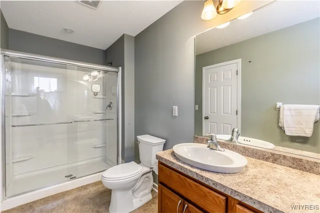 $475,000 | 14 Wetherby Way, Lancaster, NY 14086