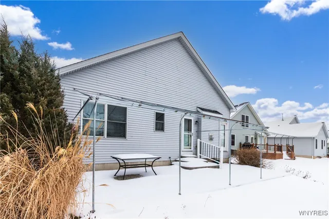 $475,000 | 14 Wetherby Way, Lancaster, NY 14086