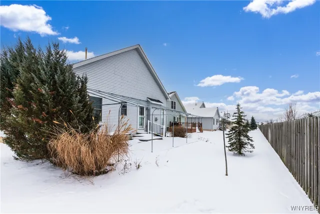 $475,000 | 14 Wetherby Way, Lancaster, NY 14086