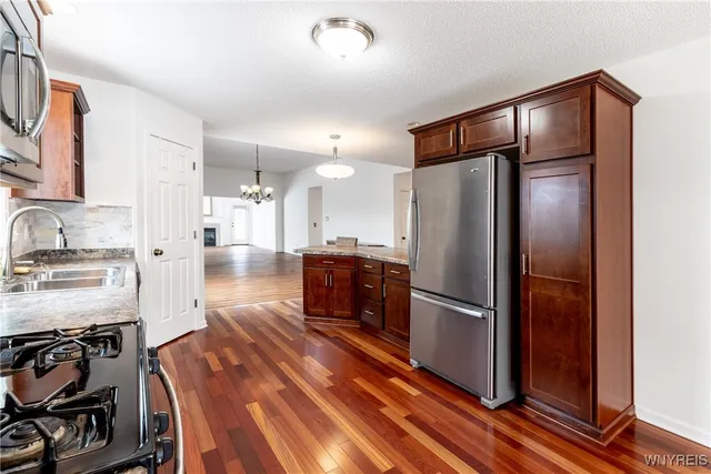 $475,000 | 14 Wetherby Way, Lancaster, NY 14086